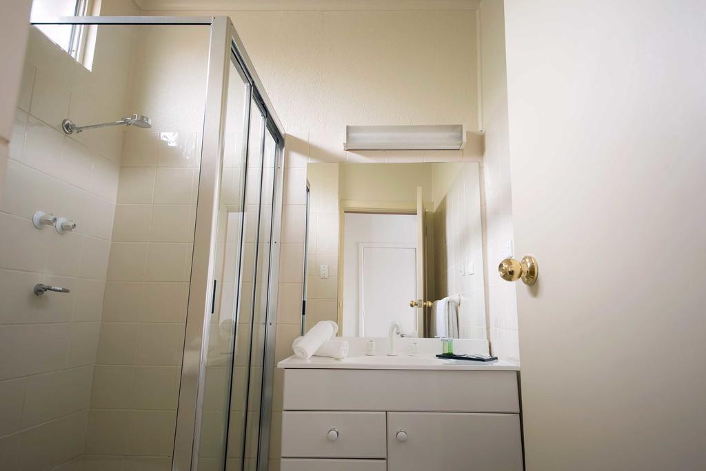 Boomerang Hotel Lavington Ngoại thất bức ảnh