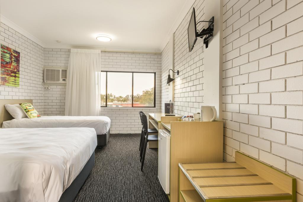 Boomerang Hotel Lavington Ngoại thất bức ảnh