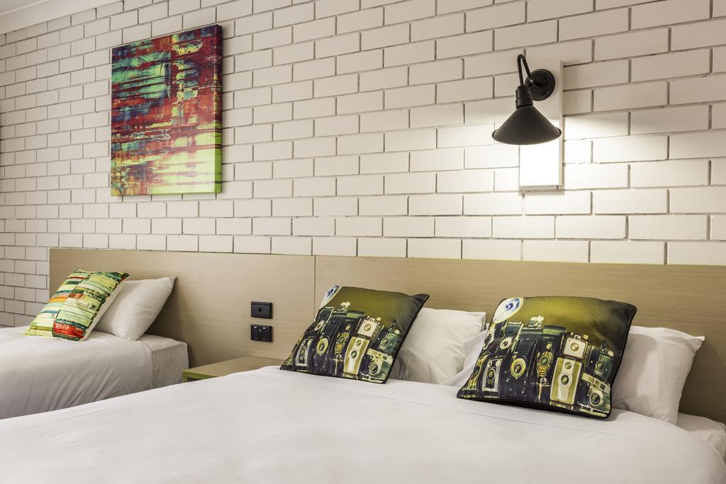 Boomerang Hotel Lavington Ngoại thất bức ảnh