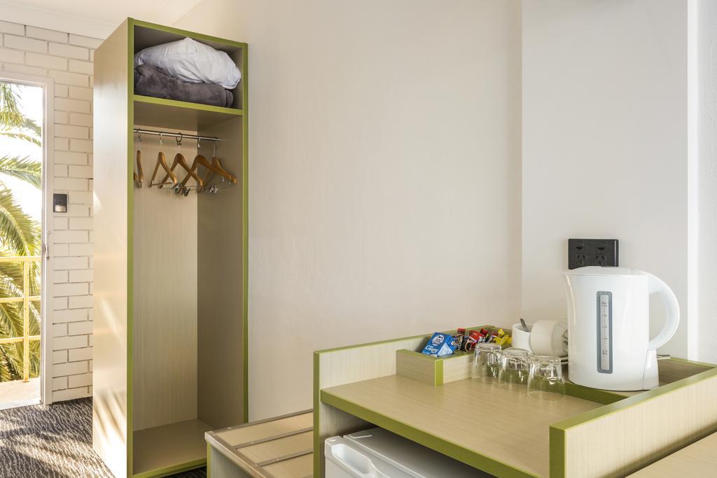 Boomerang Hotel Lavington Ngoại thất bức ảnh