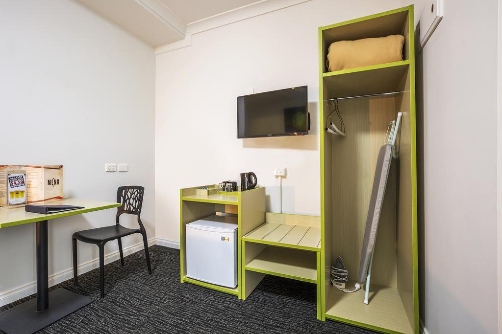 Boomerang Hotel Lavington Ngoại thất bức ảnh