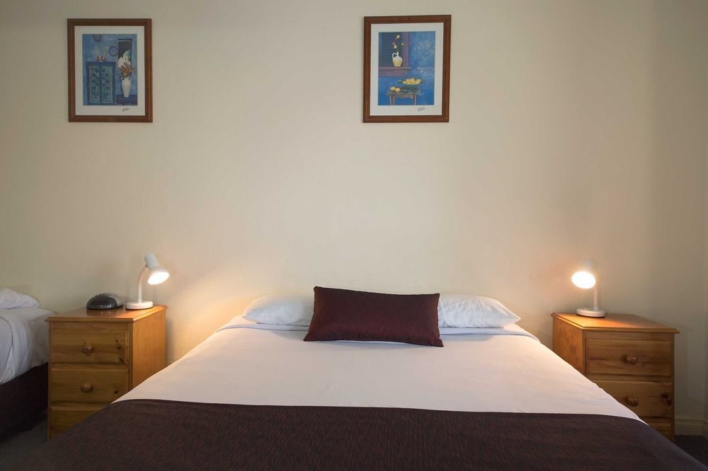 Boomerang Hotel Lavington Ngoại thất bức ảnh