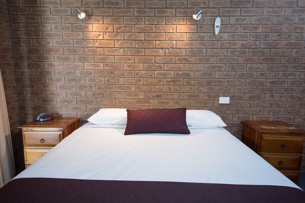 Boomerang Hotel Lavington Ngoại thất bức ảnh