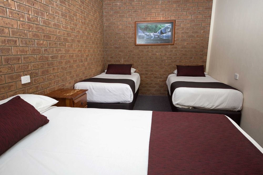 Boomerang Hotel Lavington Ngoại thất bức ảnh