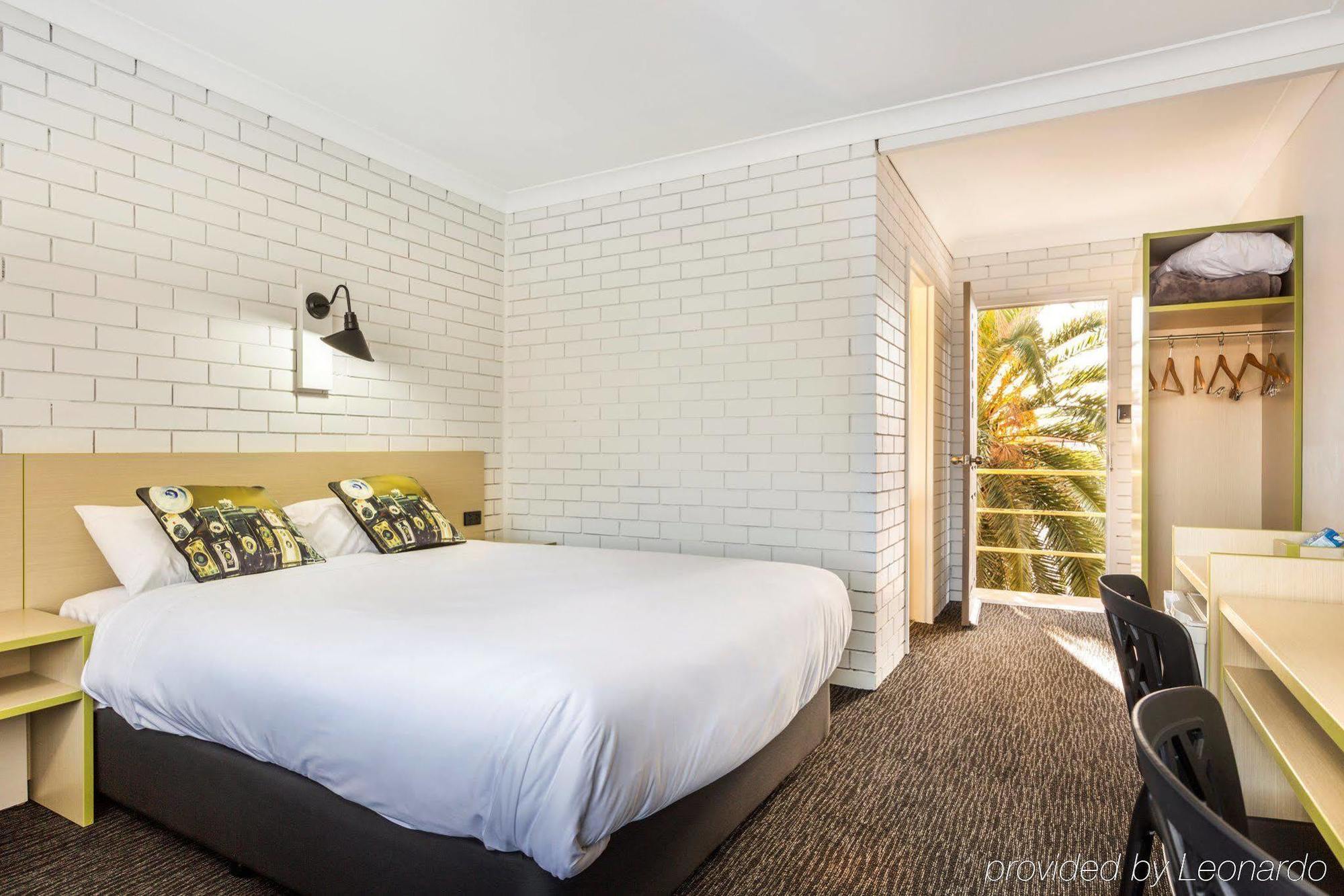 Boomerang Hotel Lavington Ngoại thất bức ảnh